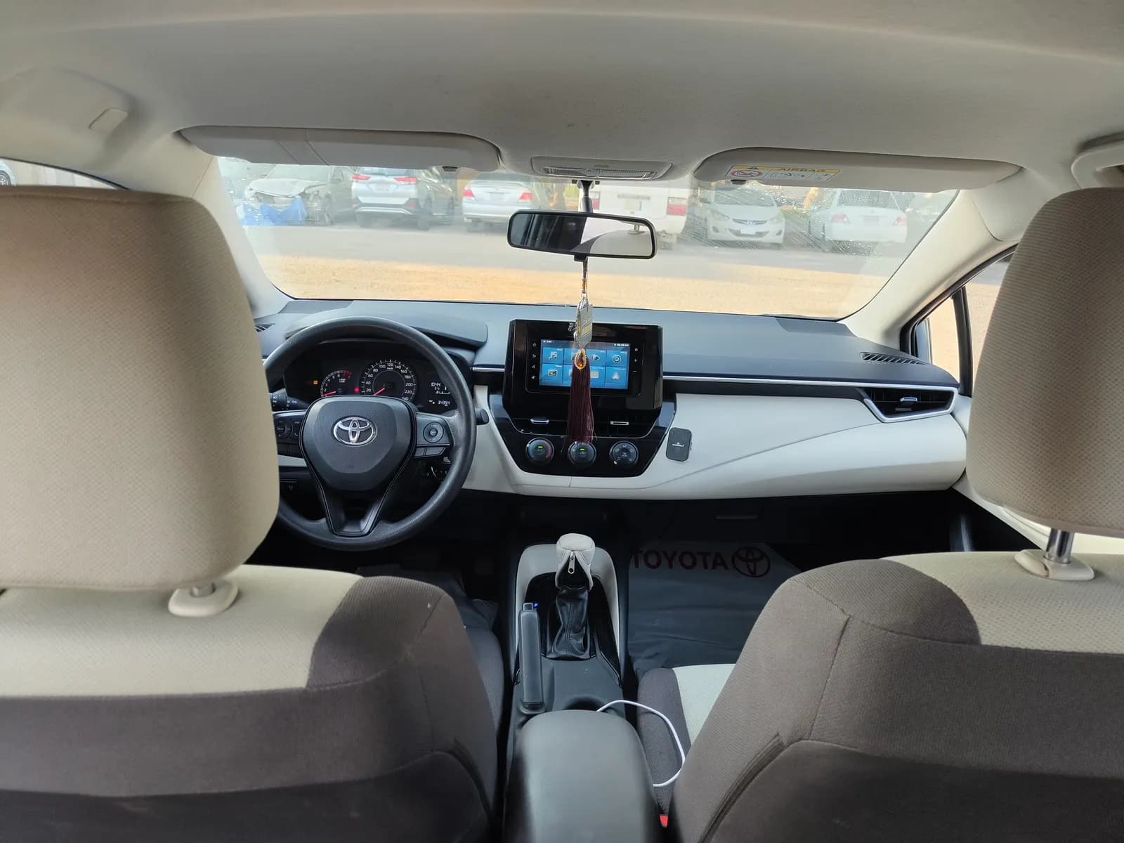 Ghulam 's vehicle — Interior Front